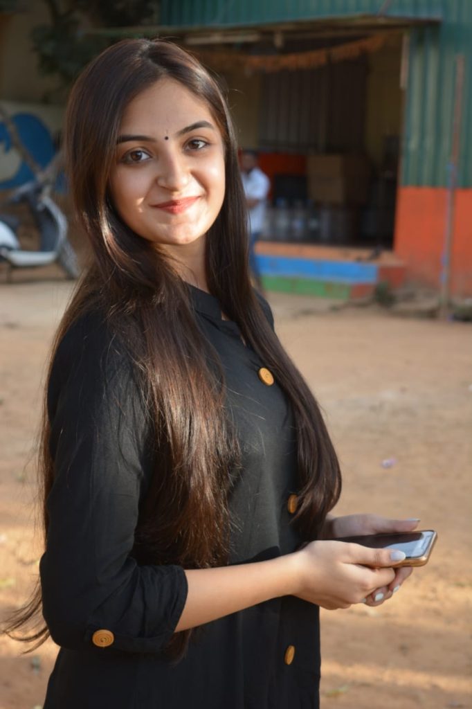 Ayushi gaur - The Silver Stories - Personal Blog